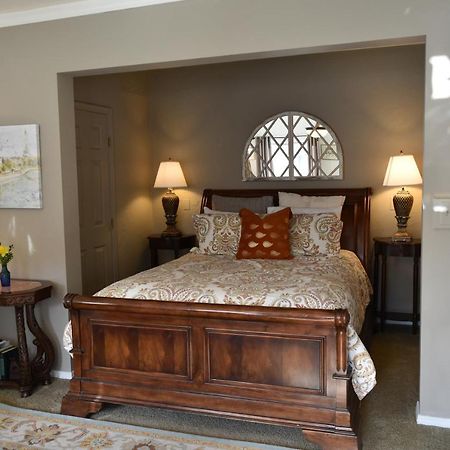 Warm Springs Inn & Winery Sunnyslope 외부 사진