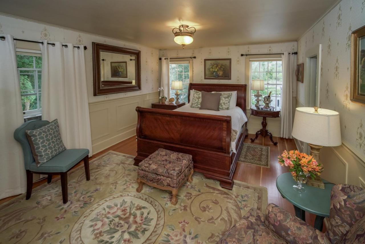 Warm Springs Inn & Winery Sunnyslope 외부 사진