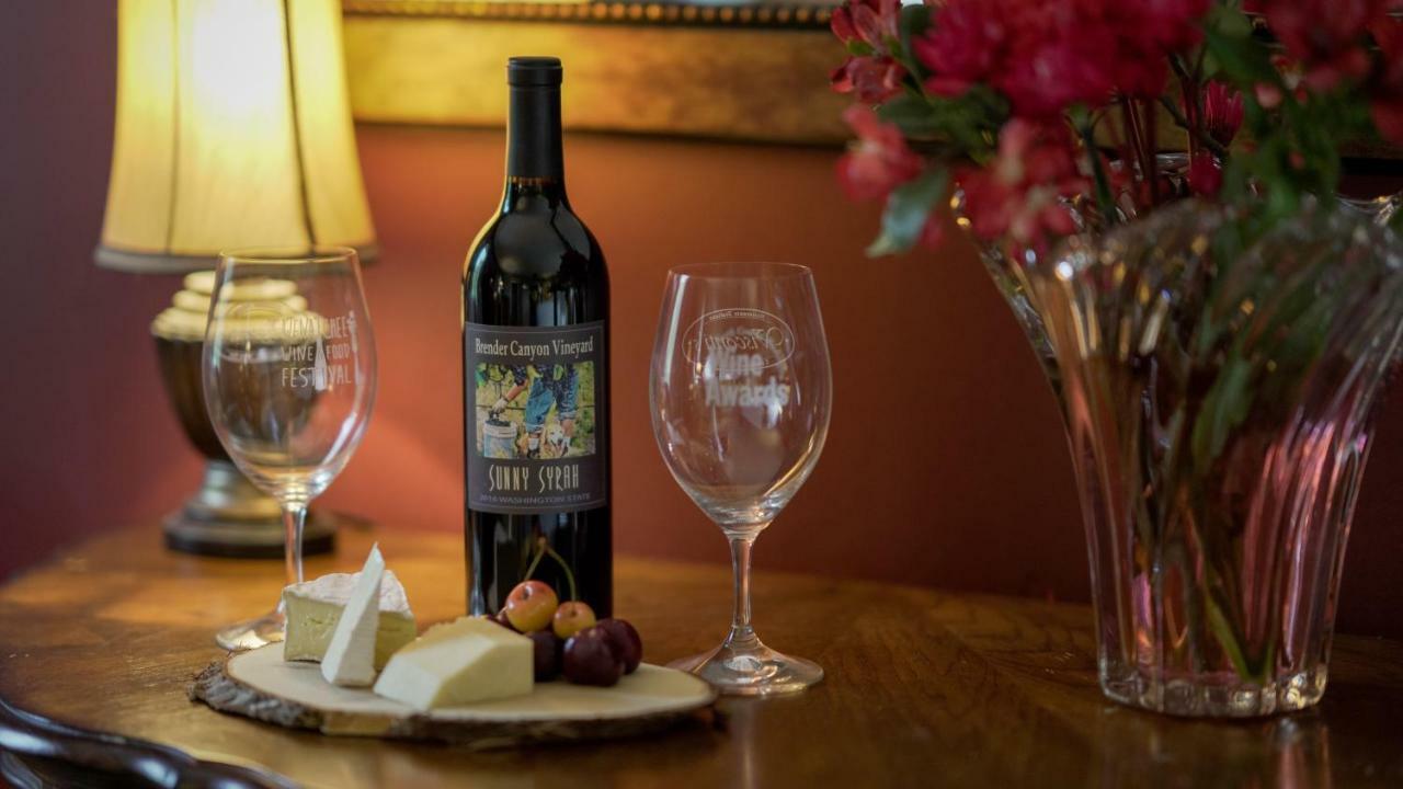 Warm Springs Inn & Winery Sunnyslope 외부 사진