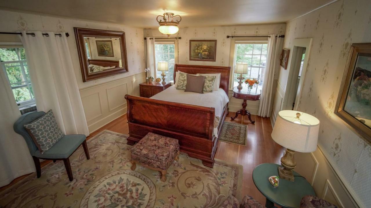 Warm Springs Inn & Winery Sunnyslope 외부 사진