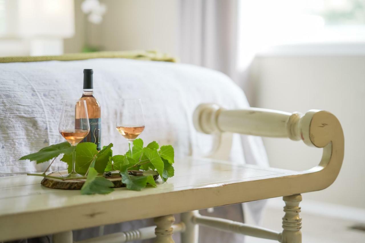 Warm Springs Inn & Winery Sunnyslope 외부 사진
